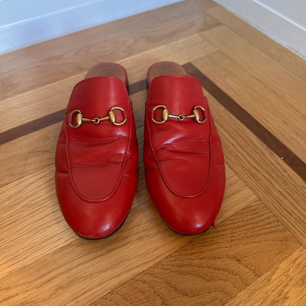 Gucci Red Princetown Leather Slides, 37